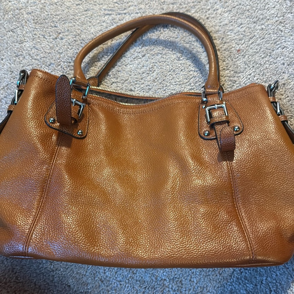 Sturdy purse, great for work
